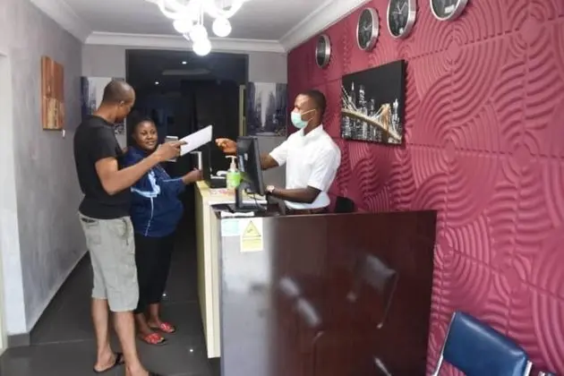 Beautiful 1 Bed, Living Room in a Hotel Penthouse - Lobi