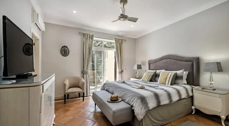 Beautiful 2-bed Apartment, Golf Pool,beach - Oda