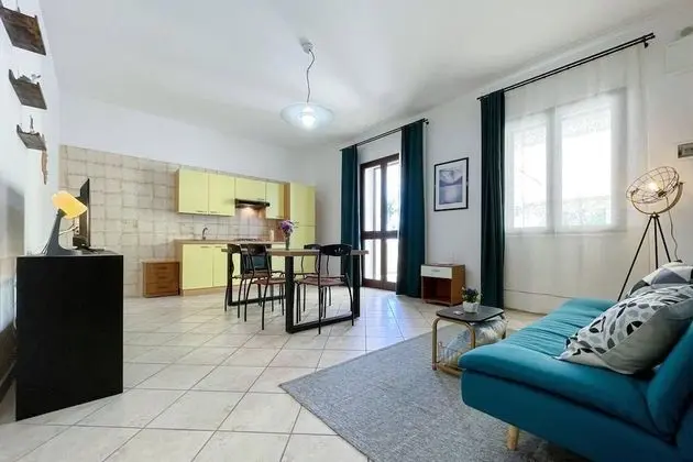 Beautiful 2-bed Apartment in Marina di Mancaversa - Oda Düzeni