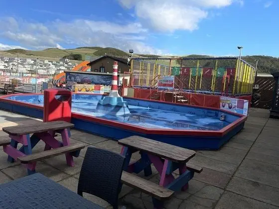 Beautiful 2-bed Chalet in Aberystwyth - Havuz