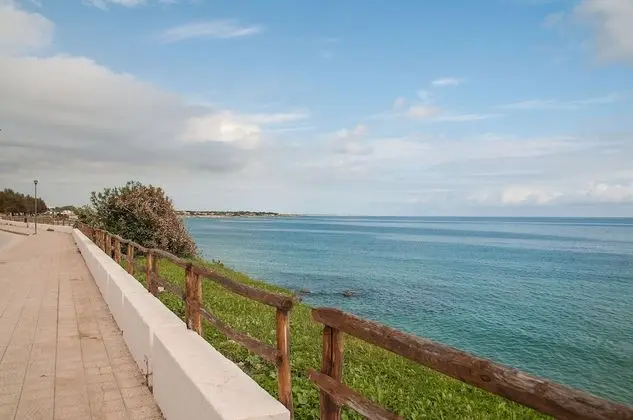 Beautiful 2-bed House in Avola in
