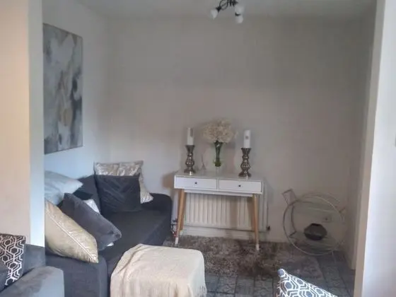 Beautiful 2-bed House in Bolton With Free Parking - Oda Düzeni