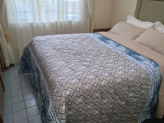 Beautiful 2-bedroomed Guest Cottage in Harare