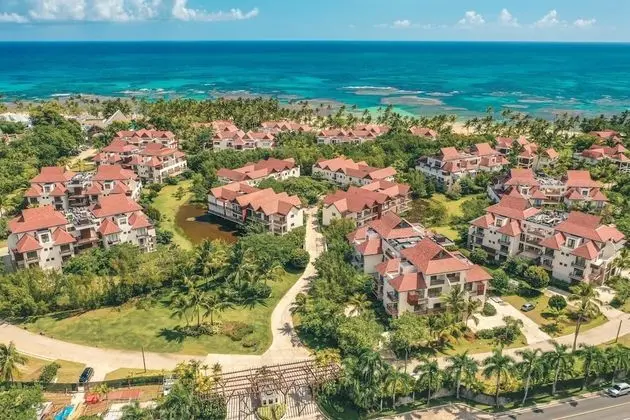 Beautiful 2 BR Apartment at Portillo
