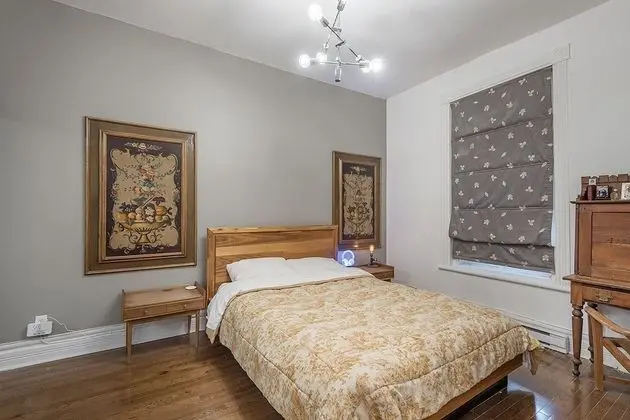 Beautiful 2 BR in the Heart of Downtown