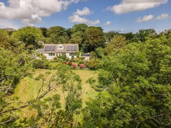 Beautiful 3-bed Cabin in Pembrokeshire Coast - Dış Mekan