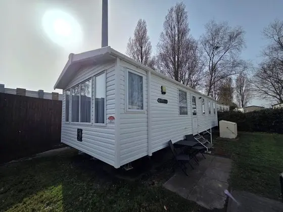 Beautiful 3-bed Caravan at Rockley Park Poole - Dış Mekan