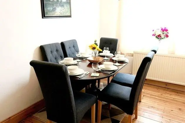 Beautiful 3-bed House in Chatham - Mutfak