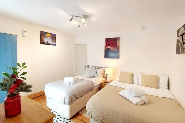 Beautiful 3-bed House in Chatham - Oda