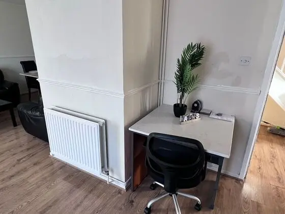 Beautiful 3-bed House in High Wycombe - İç Mekan
