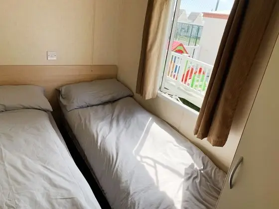 Beautiful 3-bedroom Caravan at Mersea Island - Oda