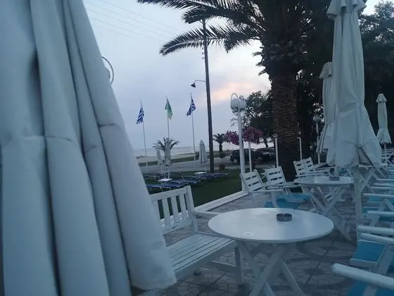 Beautiful 3 Bedroom House in Halkidiki. Relax!