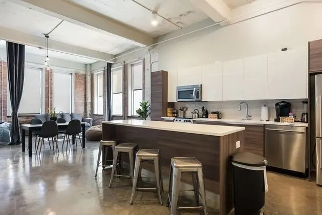Beautiful 3bd Unit in Perfect Downtown Location - Mutfak