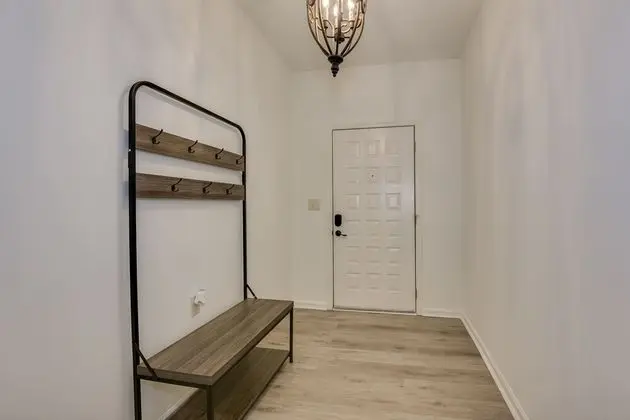 Beautiful 3BR Townhouse - İç Mekan