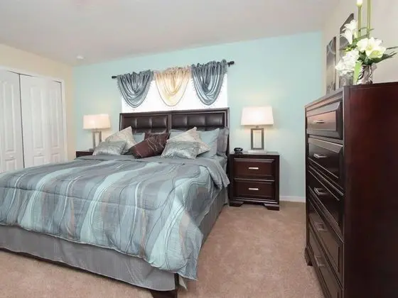 Beautiful 4 Bed 3 Bath Town Home With Splash Pool - Oda