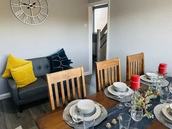 Beautiful 4-bed House in Birmingham Airport NEC