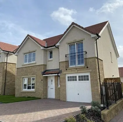 Beautiful 4 Bedroom 3 Beds House in Glasgow - Öne Çıkan Resim