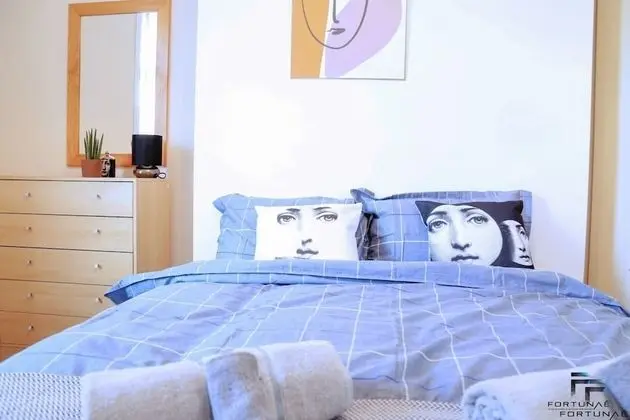 Beautiful 5-bed House Roker Beach - Oda