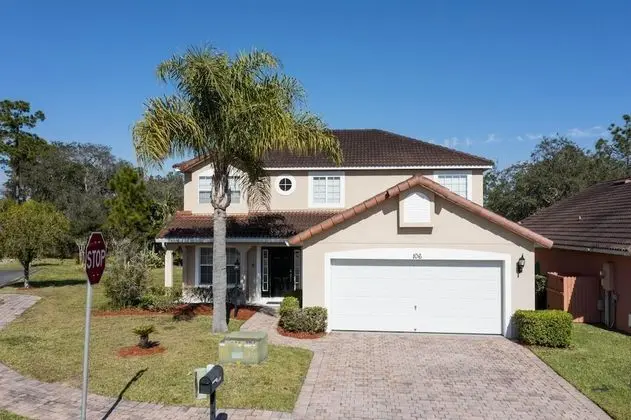 Beautiful 5Bd Single Family w Game Room 106 Lake Wilson Preserve