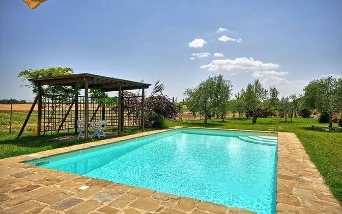 Beautiful 8 pax Villa in Cortona, Private Pool - Havuz