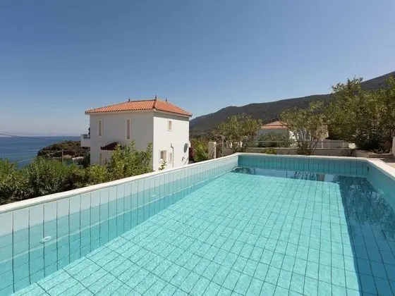 Beautiful Villa in Agia Paraskevi Samos With Swimming Pool - Dış Mekan