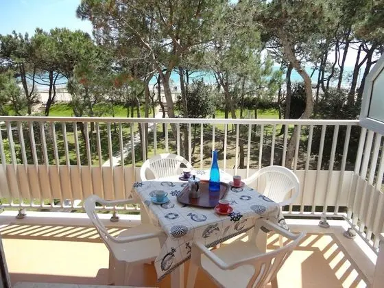 Beautiful Apartment for 4 People, Facing the sea by Beahost Rentals