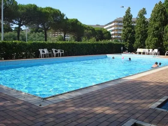 Beautiful Apartment for 5 People With Swimming Pool by Beahost Rentals