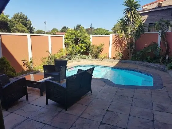 Beautiful Apartment in Century City
