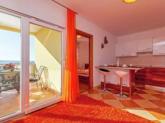 Beautiful Apartment in Dramalj Croatia With Swimming Pool - Mutfak