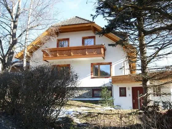 Beautiful Apartment With Garden in Salzburg - Dış Mekan
