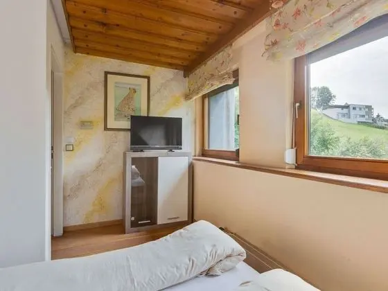 Beautiful Apartment in Hintergumitsch With Terrace - Oda
