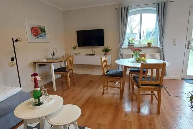 Beautiful Apartment in Hohenkirchen Near Sea - Yerinde Yemek