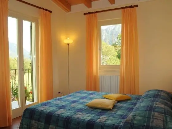 Beautiful Apartment in Idro With Swimming Pool - Oda