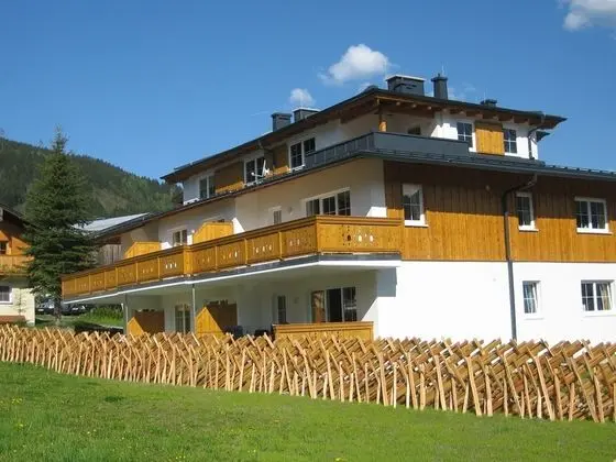 Beautiful Apartment in Kaprun Near Ski Lift - Dış Mekan
