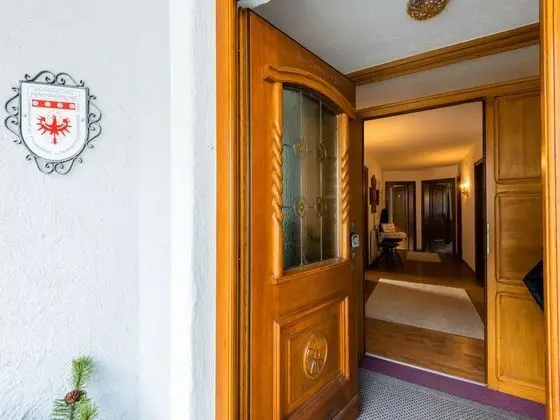 Beautiful Apartment in Langenfeld With Terrace - Lobi