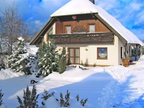 Beautiful Apartment in Pöhla Saxony Near Ski Area - Öne Çıkan Resim