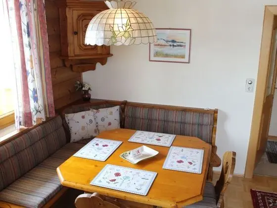 Beautiful Apartment With Sauna, Balcony, Ski Storage - Yerinde Yemek
