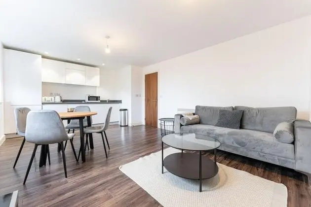 Beautiful Apartment Worcester - Amazing Location Parking