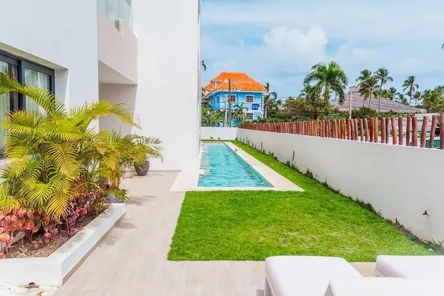Beautiful apt Best Location Terrace With Pool Access