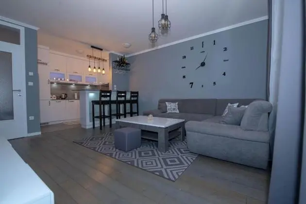 Beautiful Athena Apartment Located in Lukavica