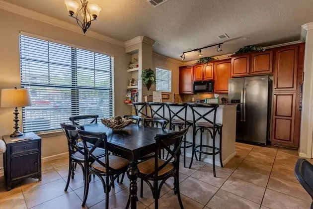 Beautiful Bella Piazza Condo - Yerinde Yemek
