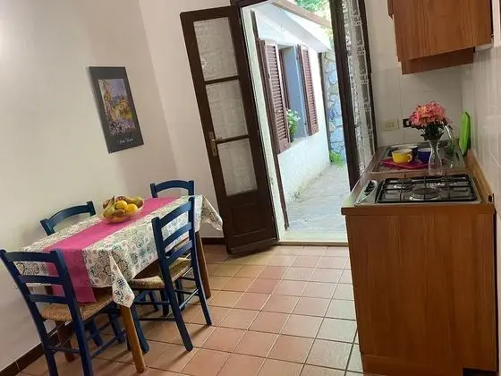 Beautiful Bilo for 2 or 3 pax Closed to the Innamorata Beach