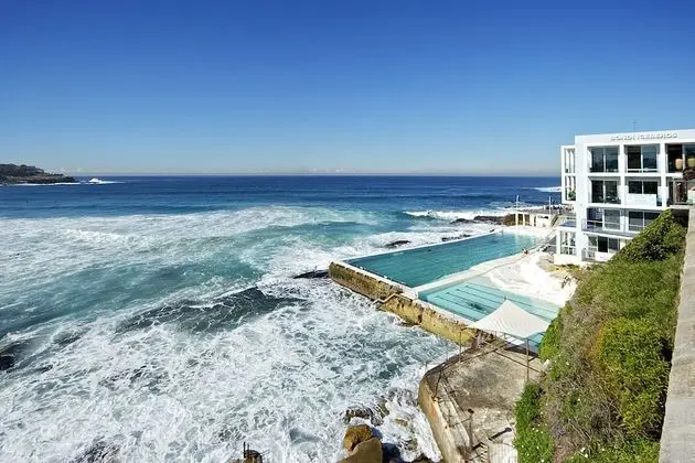 Beautiful Bondi H335