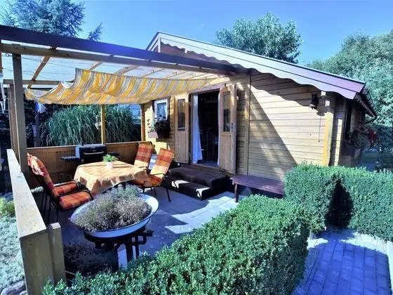 Beautiful Bungalow in Am Salzhaff With Garden