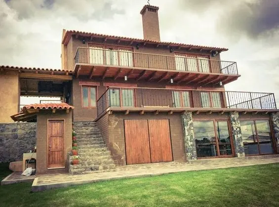 Beautiful Cabin Downtown Tapalpa Oven Mud Barbecue Grill 4 Room 12 ppl TV Wifi - Dış Mekan