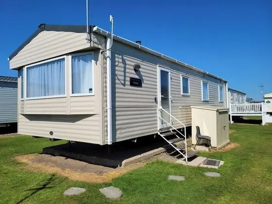 Beautiful Caravan Near the Sea, Clacton-on-sea, UK - Dış Mekan