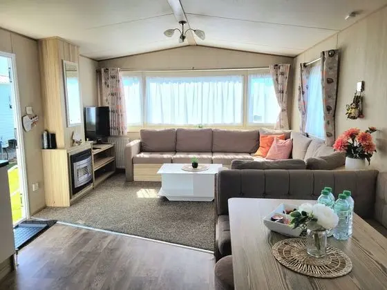 Beautiful Caravan Near the Sea, Clacton-on-sea, UK - Öne Çıkan Resim