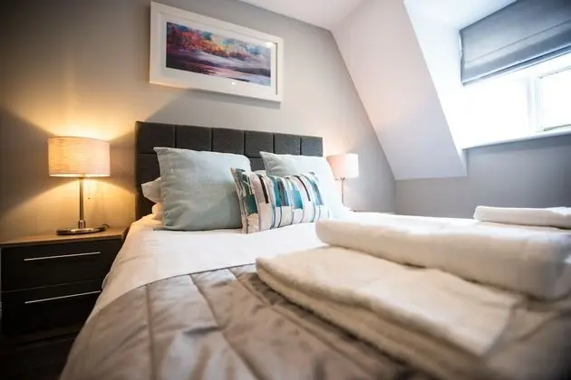 Beautiful central apartment with parking