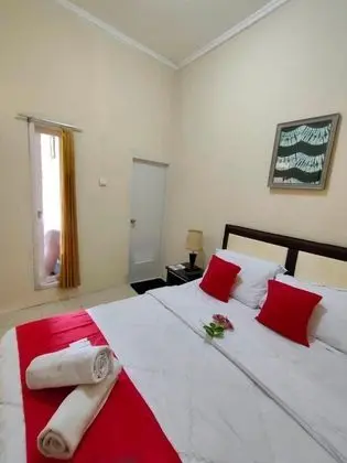 Beautiful and Central Double Room With Ac and Wifi in Bogor - Öne Çıkan Resim