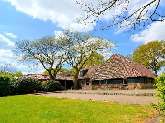 Beautiful Country House in Asten Near the Lake - Dış Mekan